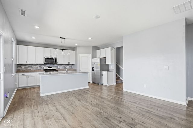 7214 Parkstay Lane, Indianapolis, IN 46113