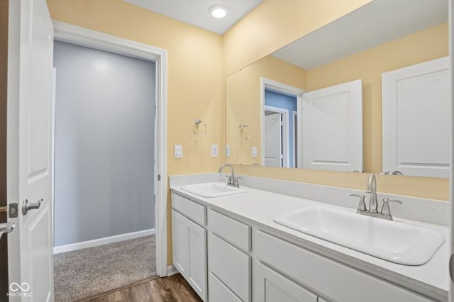 7214 Parkstay Lane, Indianapolis, IN 46113