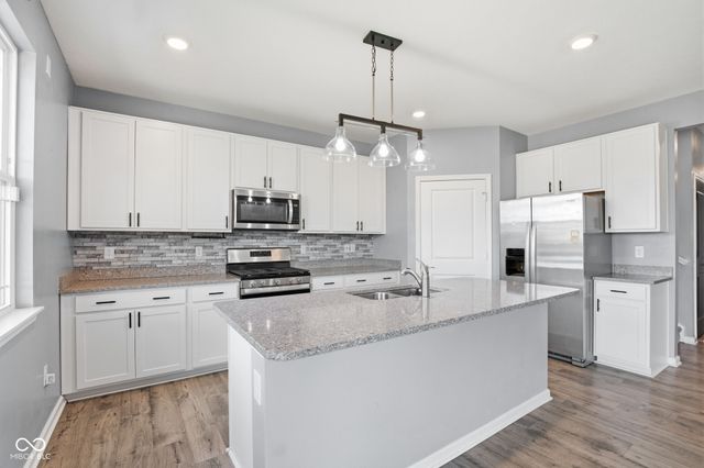 7214 Parkstay Lane, Indianapolis, IN 46113