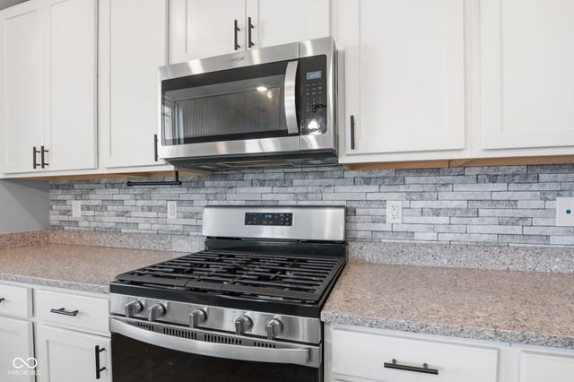 7214 Parkstay Lane, Indianapolis, IN 46113