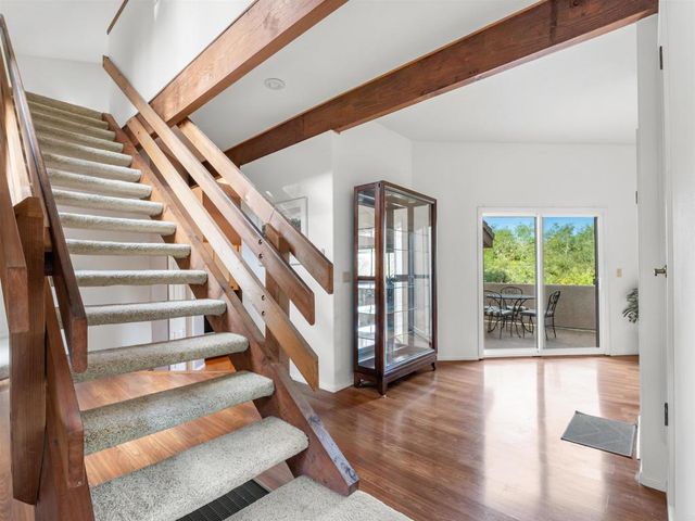 28338 Meadow Glen Way W, Escondido, CA 92026