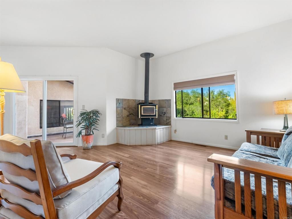 28338 Meadow Glen Way W, Escondido, CA 92026 — photo 3