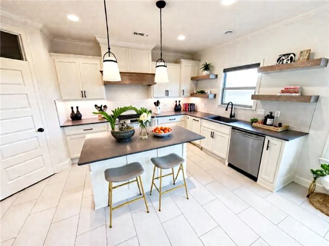 2405 Salmon Street, Pea Ridge, AR 72751