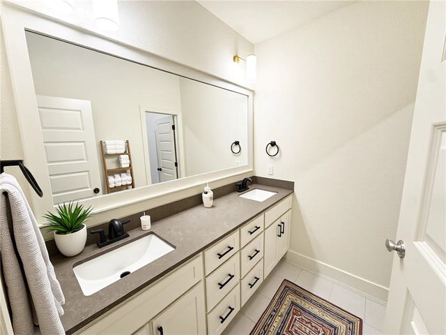 2405 Salmon Street, Pea Ridge, AR 72751