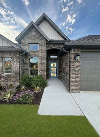 2405 Salmon Street, Pea Ridge, AR 72751