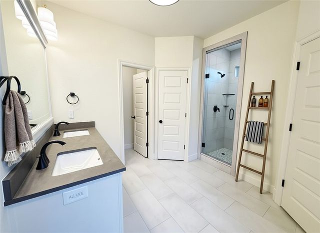 2405 Salmon Street, Pea Ridge, AR 72751