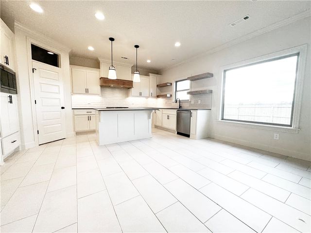 2405 Salmon Street, Pea Ridge, AR 72751