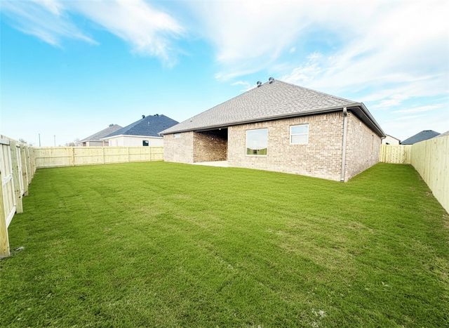 2405 Salmon Street, Pea Ridge, AR 72751