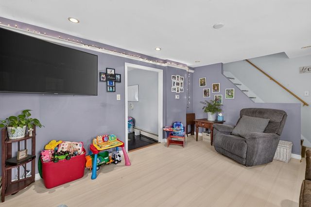 98 Parker St, New Bedford, MA 02740