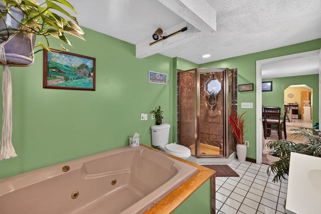 98 Parker St, New Bedford, MA 02740