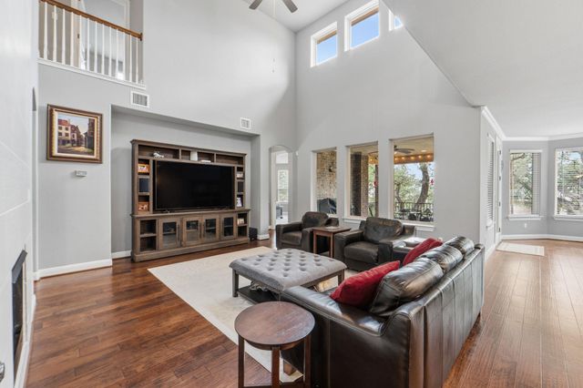 4229 Valley Oaks DR, Leander, TX 78641