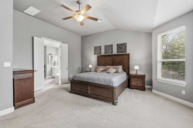 4229 Valley Oaks DR, Leander, TX 78641