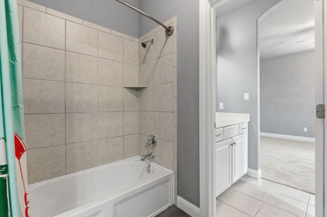 4229 Valley Oaks DR, Leander, TX 78641