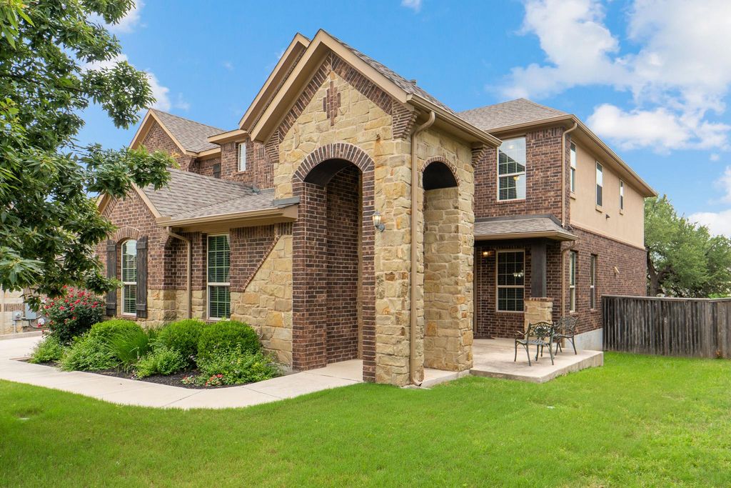 4229 Valley Oaks DR, Leander, TX 78641