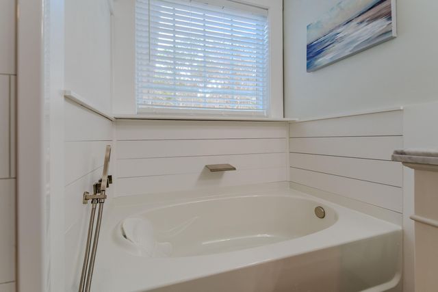 1905 Bristle Pine Court, Mount Pleasant, SC 29466