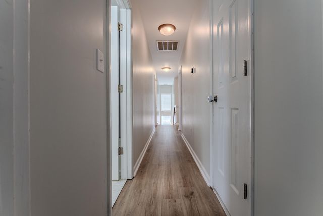 1905 Bristle Pine Court, Mount Pleasant, SC 29466