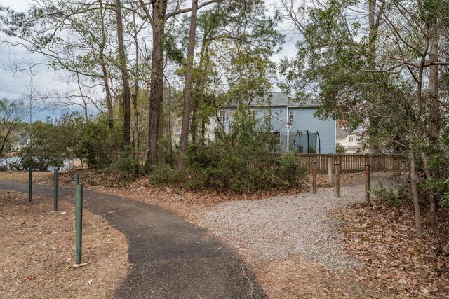 1905 Bristle Pine Court, Mount Pleasant, SC 29466