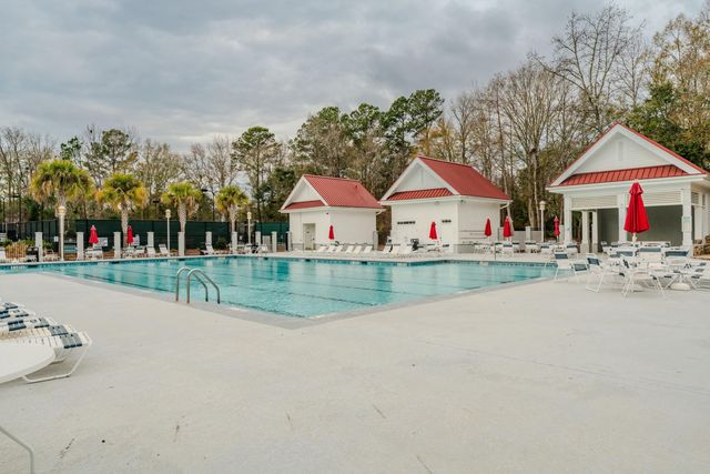 1905 Bristle Pine Court, Mount Pleasant, SC 29466