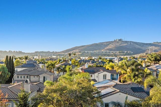 2653 Fallsview Rd, San Marcos, CA 92078