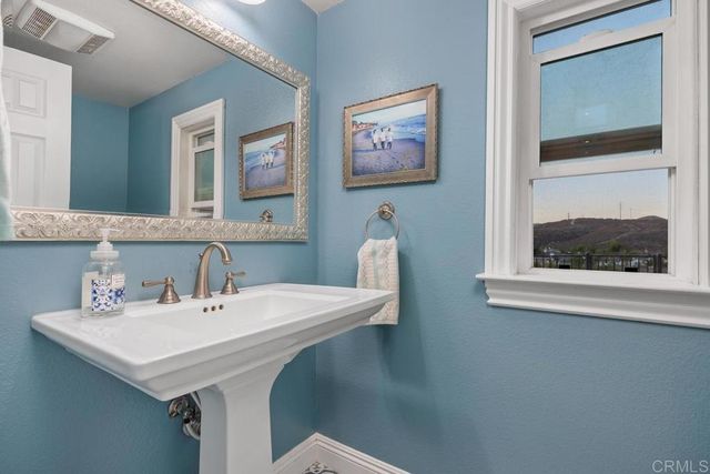 2653 Fallsview Rd, San Marcos, CA 92078