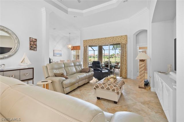 8095 Piedmont DR, Naples, FL 34104