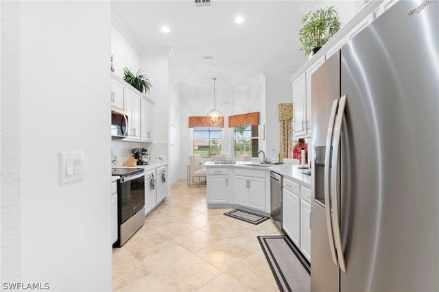 8095 Piedmont DR, Naples, FL 34104