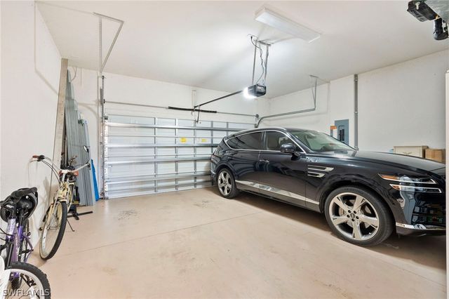 8095 Piedmont DR, Naples, FL 34104