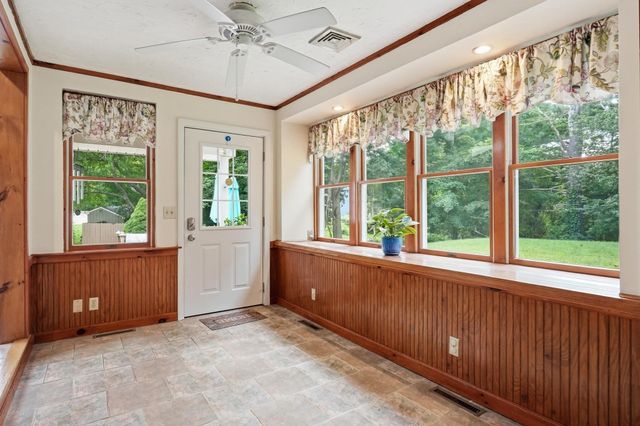4 Orchard Dr, North Reading, MA 01864