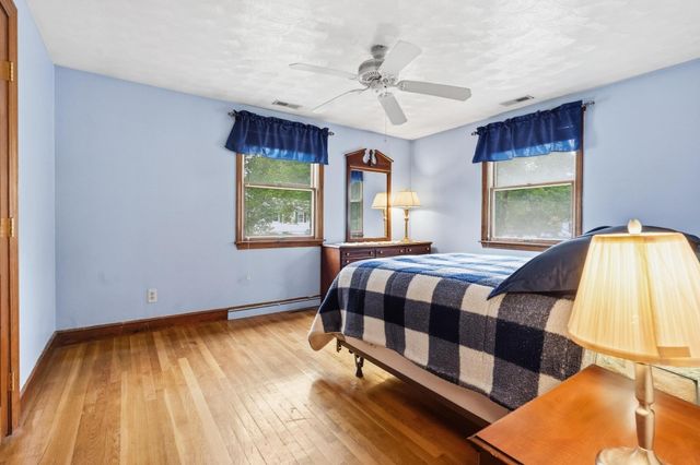 4 Orchard Dr, North Reading, MA 01864