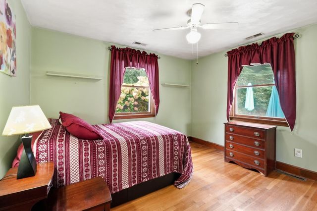 4 Orchard Dr, North Reading, MA 01864
