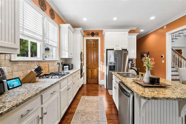 807 Clubside Court, Monroe, GA 30655