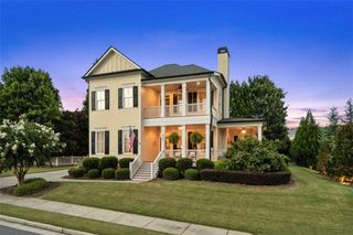 807 Clubside Court, Monroe, GA 30655