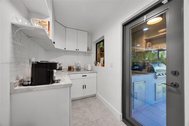 1117 Alberca St, Coral Gables, FL 33134