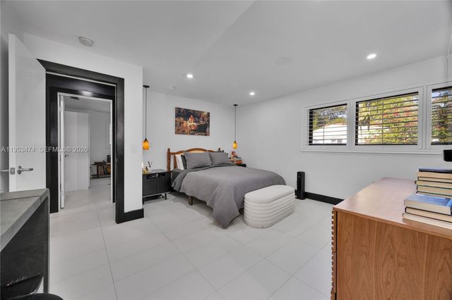 1117 Alberca St, Coral Gables, FL 33134