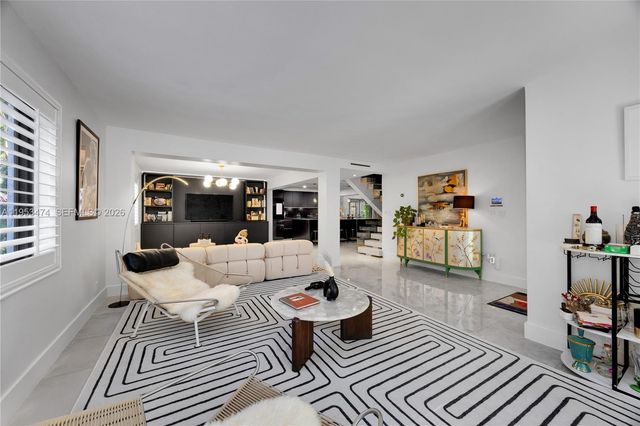 1117 Alberca St, Coral Gables, FL 33134