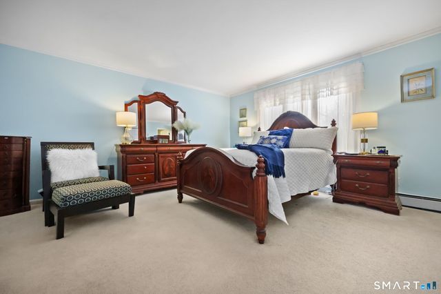 15 Glenarden Road, Trumbull, CT 06611