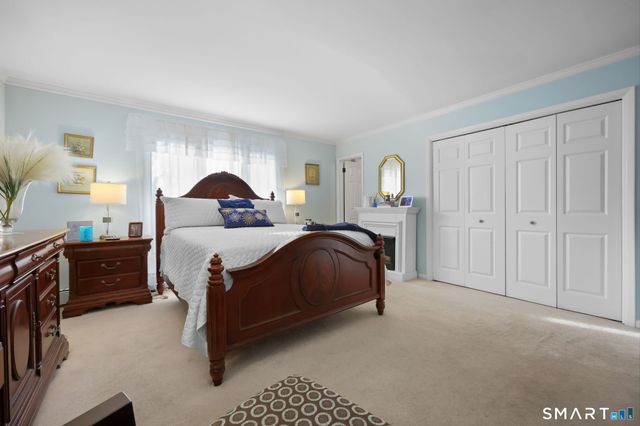 15 Glenarden Road, Trumbull, CT 06611