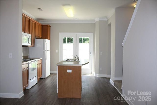 13316 Calloway Glen Drive, Charlotte, NC 28273