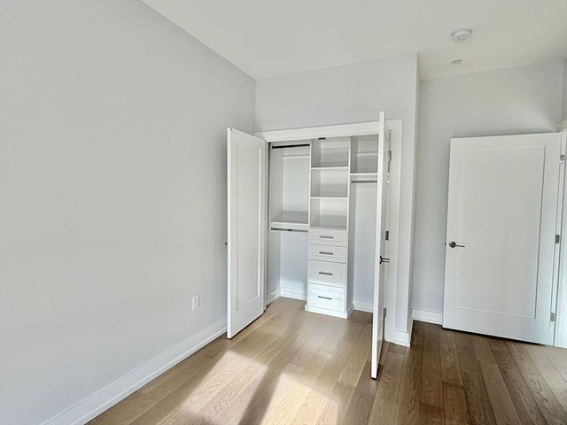 65 Washington Street 502, Salem, MA 01970