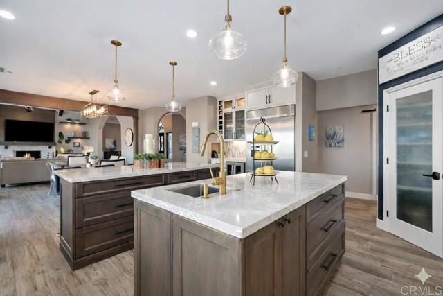 1966 Las Lomas, Vista, CA 92084