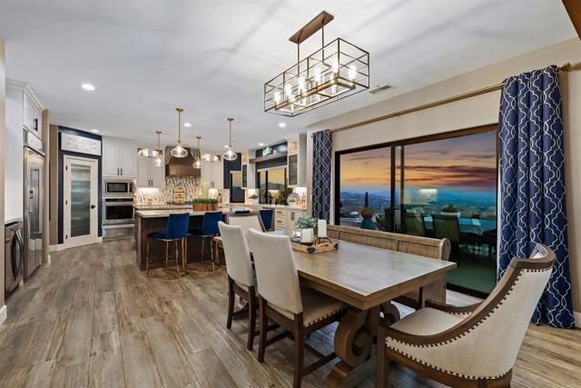 1966 Las Lomas, Vista, CA 92084