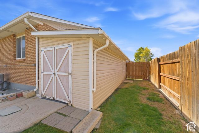 7061 S 2980 W, West Jordan, UT 84084