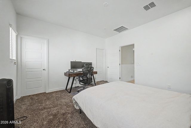 2162 W HARMONT Drive, Phoenix, AZ 85021