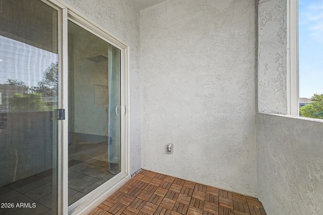 2162 W HARMONT Drive, Phoenix, AZ 85021