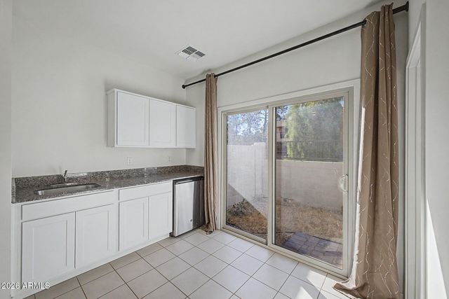 2162 W HARMONT Drive, Phoenix, AZ 85021