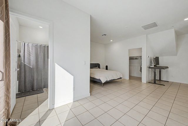 2162 W HARMONT Drive, Phoenix, AZ 85021