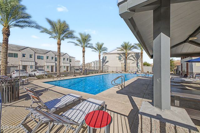 2162 W HARMONT Drive, Phoenix, AZ 85021