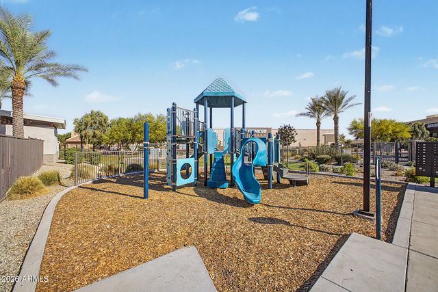 2162 W HARMONT Drive, Phoenix, AZ 85021