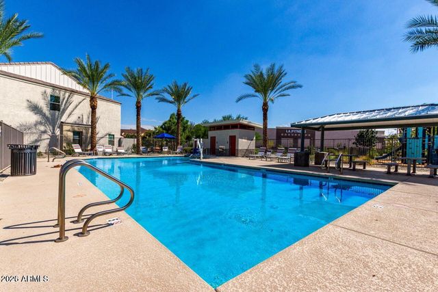 2162 W HARMONT Drive, Phoenix, AZ 85021