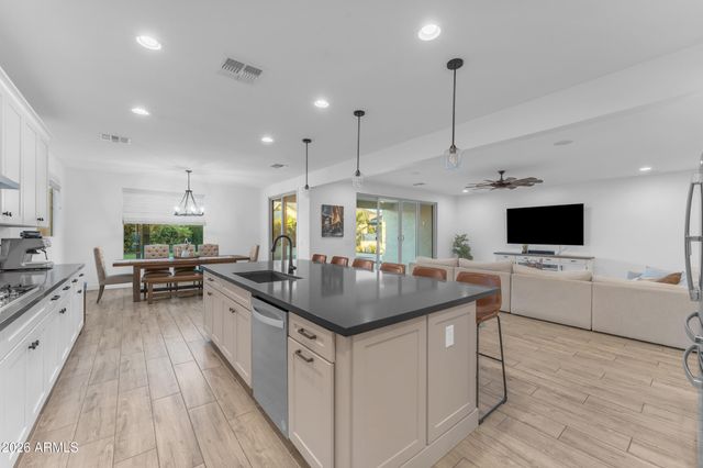 22668 E CAMACHO Road, Queen Creek, AZ 85142